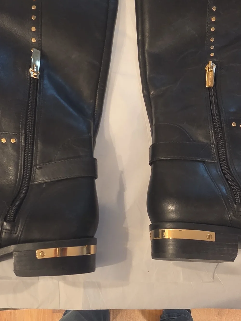 Vince Camuto classic black